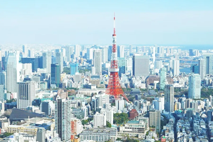 只要上傳合約，AI自動幫你抓風險！日本「AI審約」風潮怎麼替法務人力鬆綁？