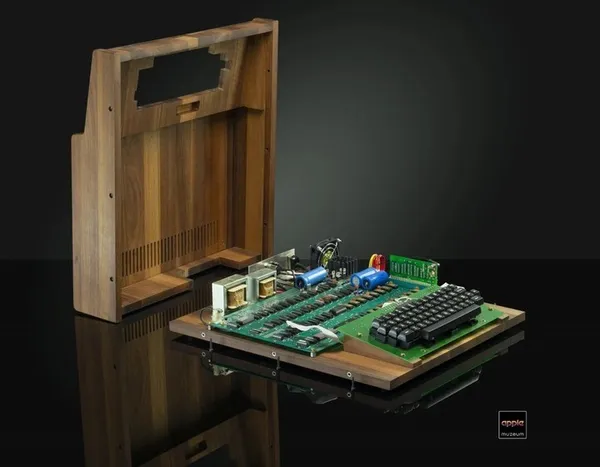 Apple-1複製品內部