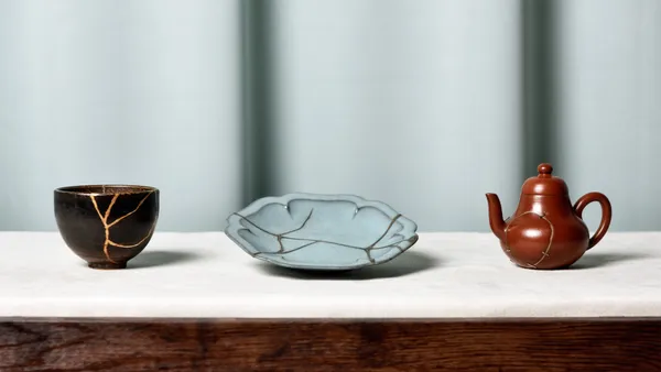 茶山繚繞-津甘馧特展展場02.jpg