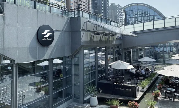 路易莎 X 台北捷運聯名門市