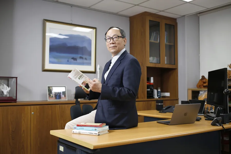 公司導入閱讀風氣，他親自批改讀書心得！展碁總座：有助團隊形成共同語言