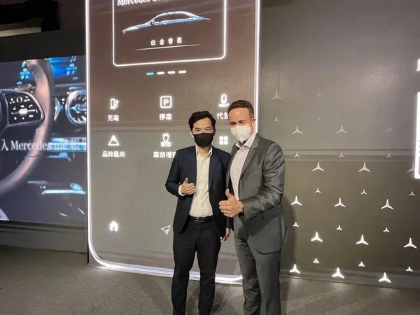 Mercedes-Benz Pass賓士暢行