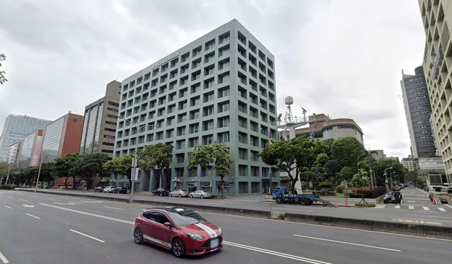 張國明掌巴拿馬長榮國際董事會，張國華反擊「弟弟派」：違法無效