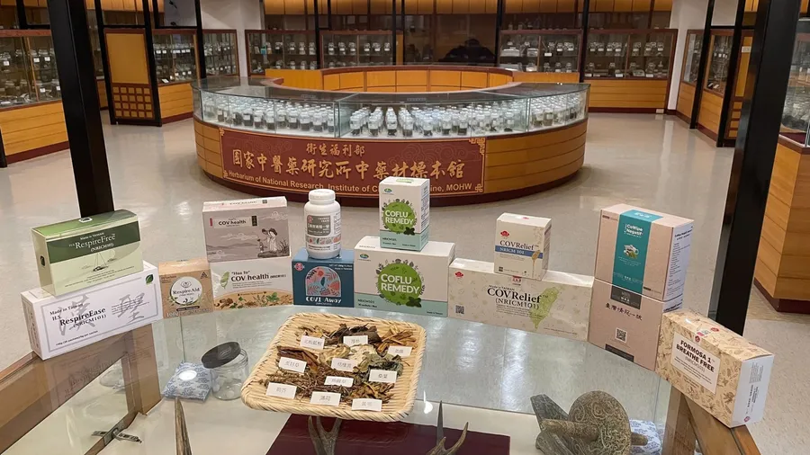 公費清冠一號動態表上線！查哪裡有庫存、怎麼買，資訊一次看