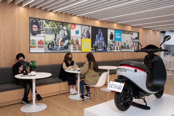 Gogoro 桃園中華都會概念店 .jpg