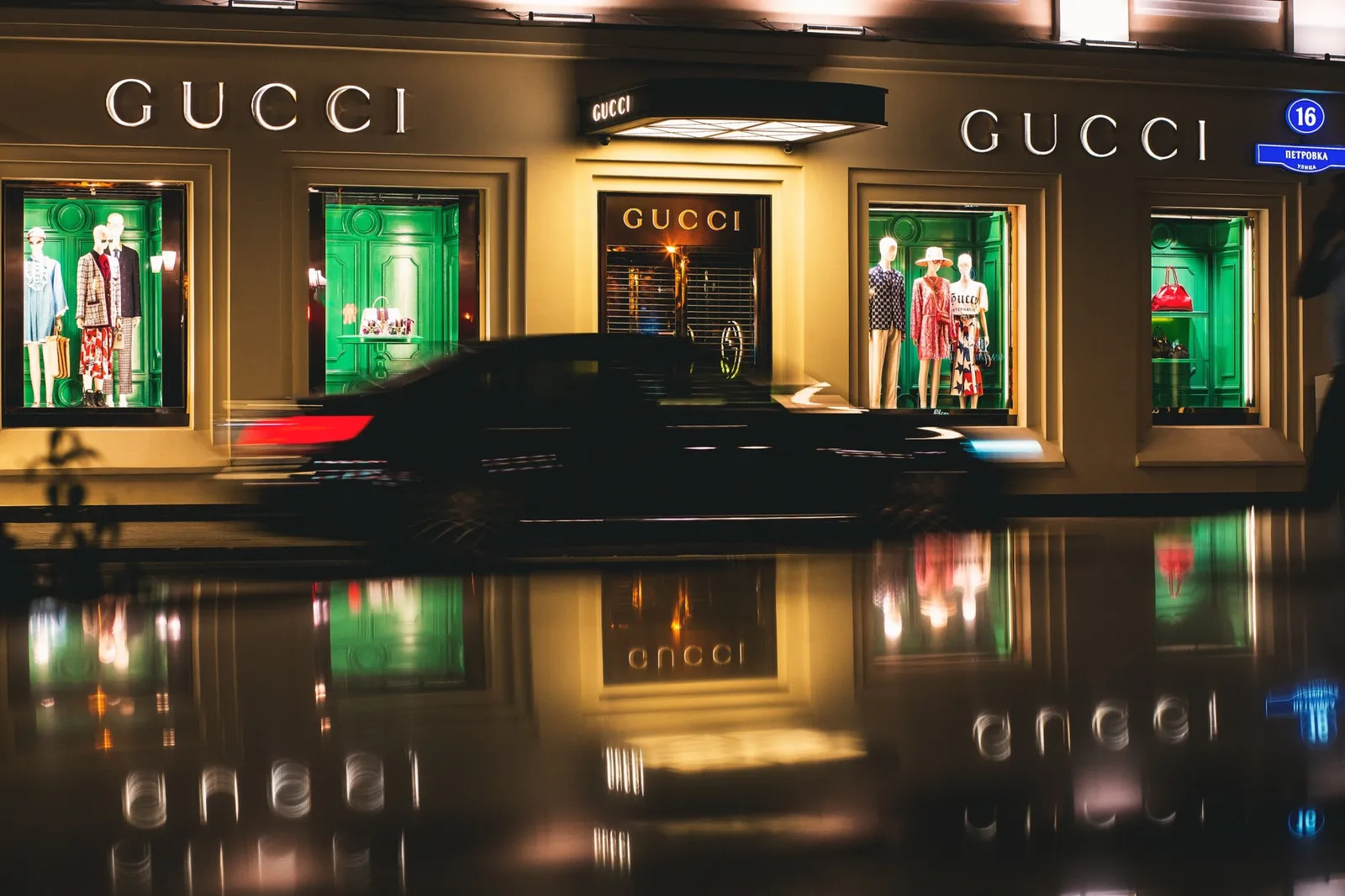 賣小廢包、錄 Podcast！GUCCI 擁抱 Z 世代消費者，連 8 季登全球熱門品牌