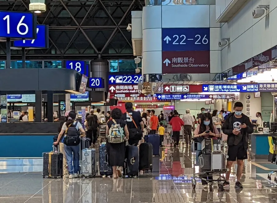 微軟大當機！桃機6航空改採人工劃位、2美籍航空停飛，出包資安公司CrowdStrike有何來頭？