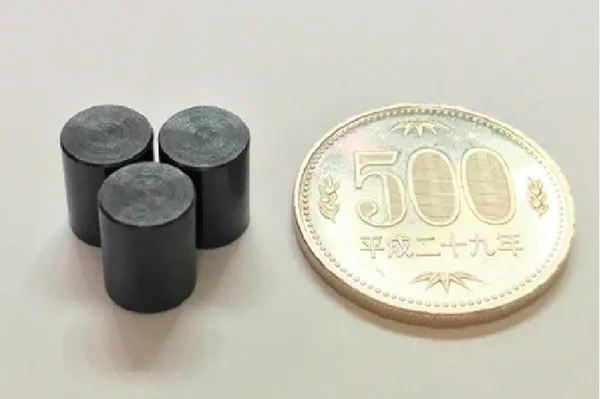 核然料顆粒