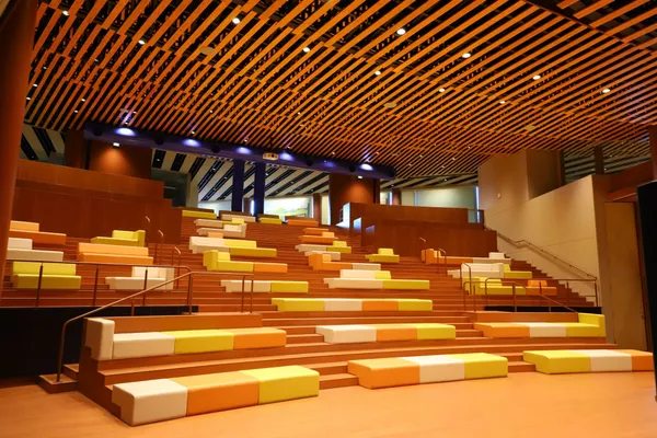 石川縣立圖書館