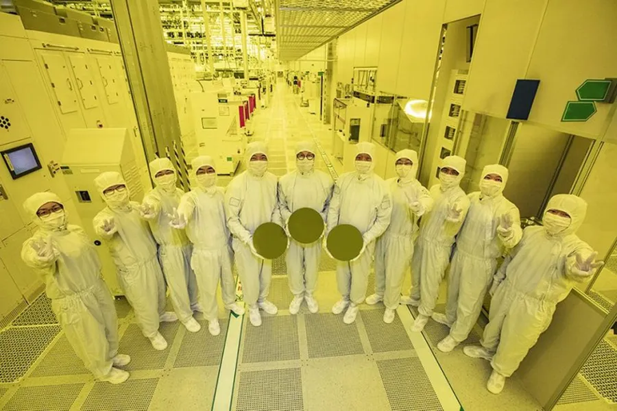 三星獲利暴減96％、記憶體賣不掉！日媒示警「產業大洗牌」：14年來最大危機