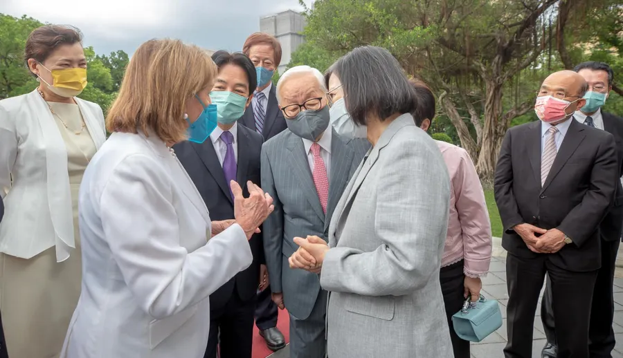 裴洛西為何會晤張忠謀、劉德音，還提晶片法案？圖解美國半導體供應鏈危機