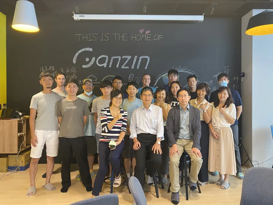 退而不休繼續幫新創，前科技部長陳良基加入元宇宙新創見臻科技董事會