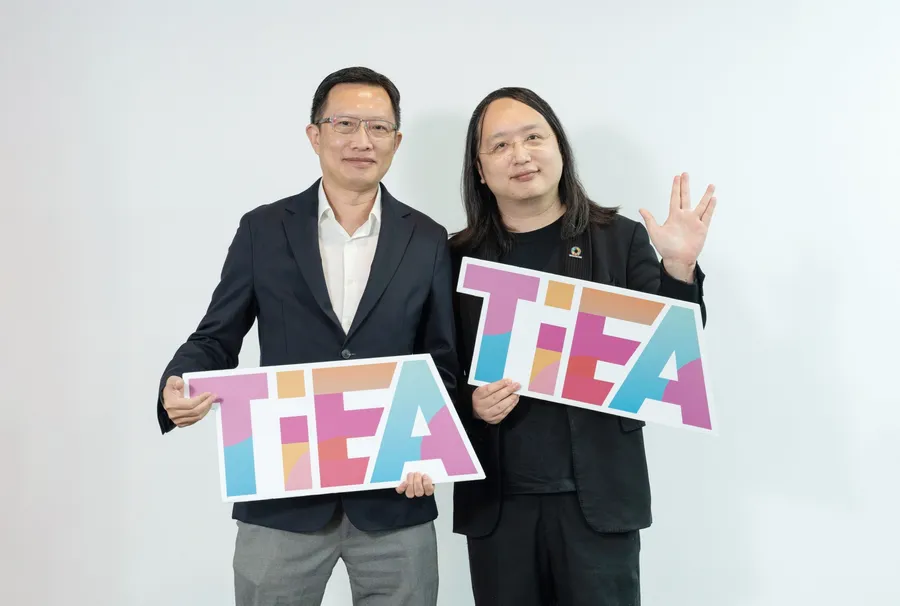 TiEA與準數位部長唐鳳會面，盼組成「數位國家隊」打世界盃