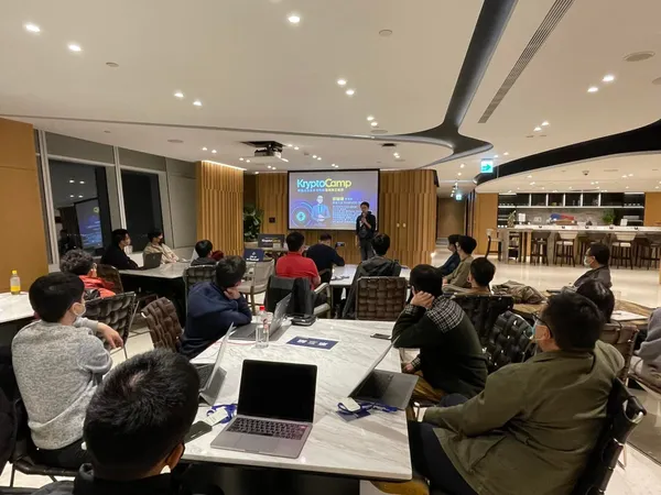 KryptoCamp
