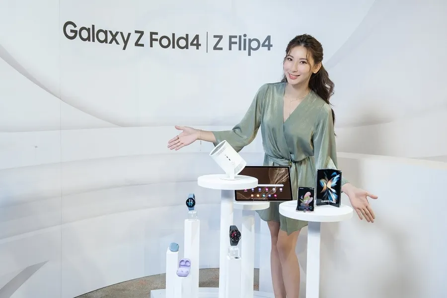 摺出新世界、疊加有感服務，三星以Galaxy Z Fold4與Galaxy Z Flip4翻轉未來世界！