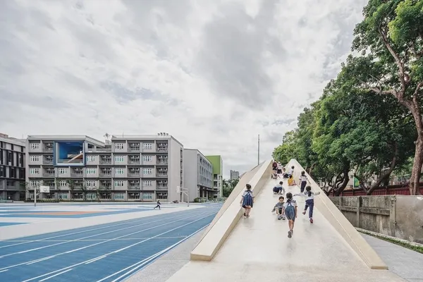 板橋新埔國小