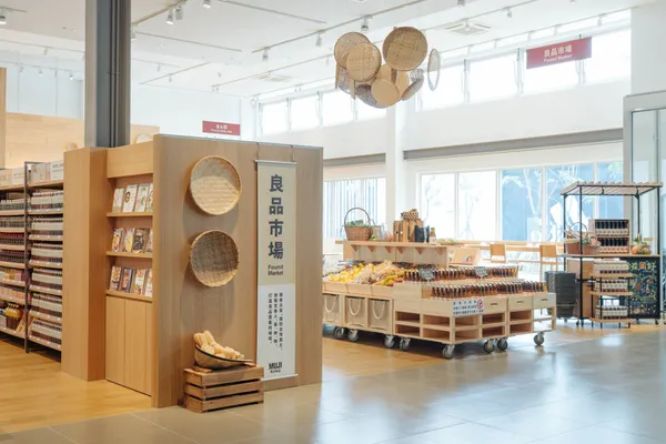 岡山門市打造高雄地區最大「良品市場」 (2)