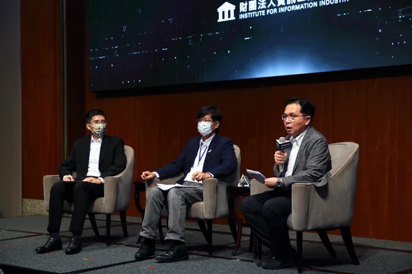 資料治理下的環境建構