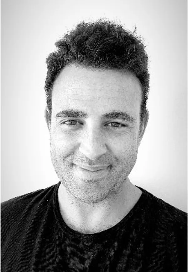 Intro Founder  Raad Mobrem