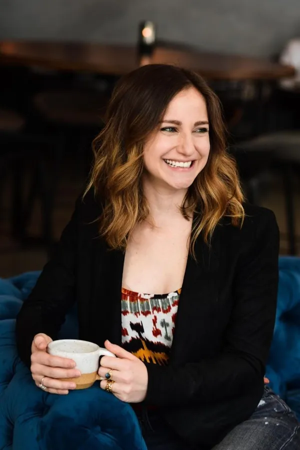 Dr-Emily-Anhalt-683x1024