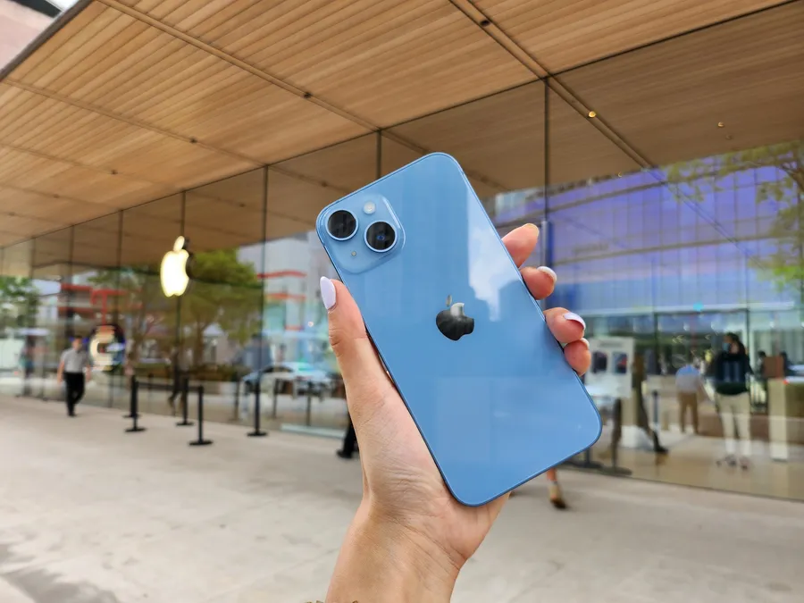 郭明錤：鴻海將丟iPhone 15高階機型獨家大單！高階iPhone 14出貨預期也下修