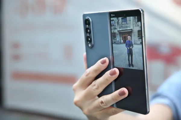 Samsung Galaxy Z Fold 4 2