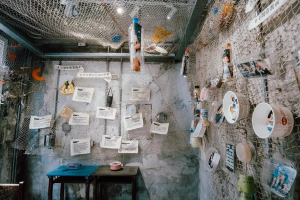「永晝海濱美術館」秋季展覽 Z9  解開塑縛，不塑鬼放出來！- 無用學堂
