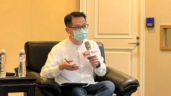 王奕凱_起士公爵創辦人