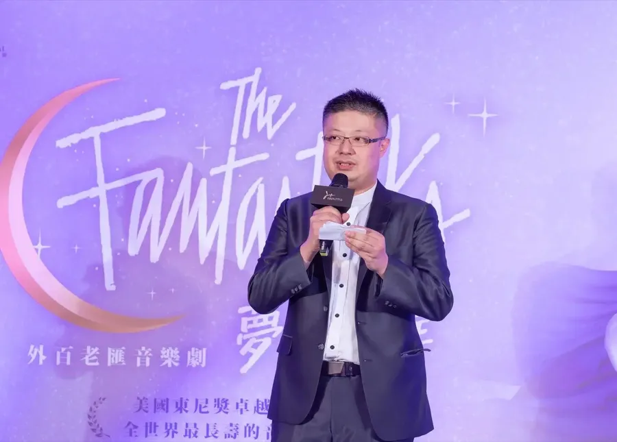 向 CEO 學管理-華文音樂劇創辦人郭柏毅從藝術家蛻變為企業家