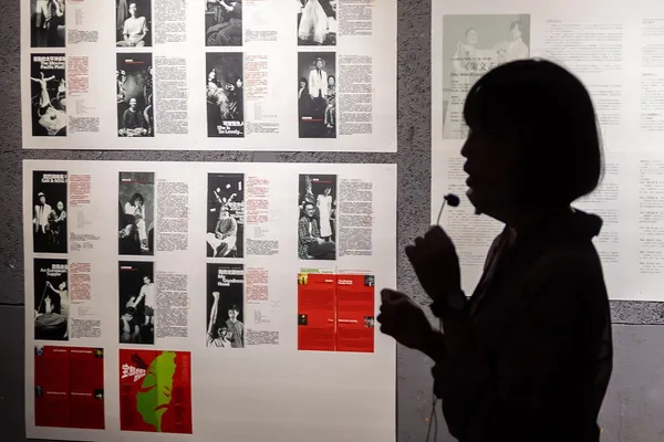 《平行劇場——軌跡與重影的廳院35》10月13日至10月30日於愛國東路側廢車道展出。 圖為策展人周