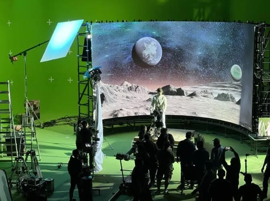 瞄準國際舞台! 友達光電攜手再現影像，發揮LED顯示屏優勢，整合軟體打造一站式服務的虛擬智慧攝影棚