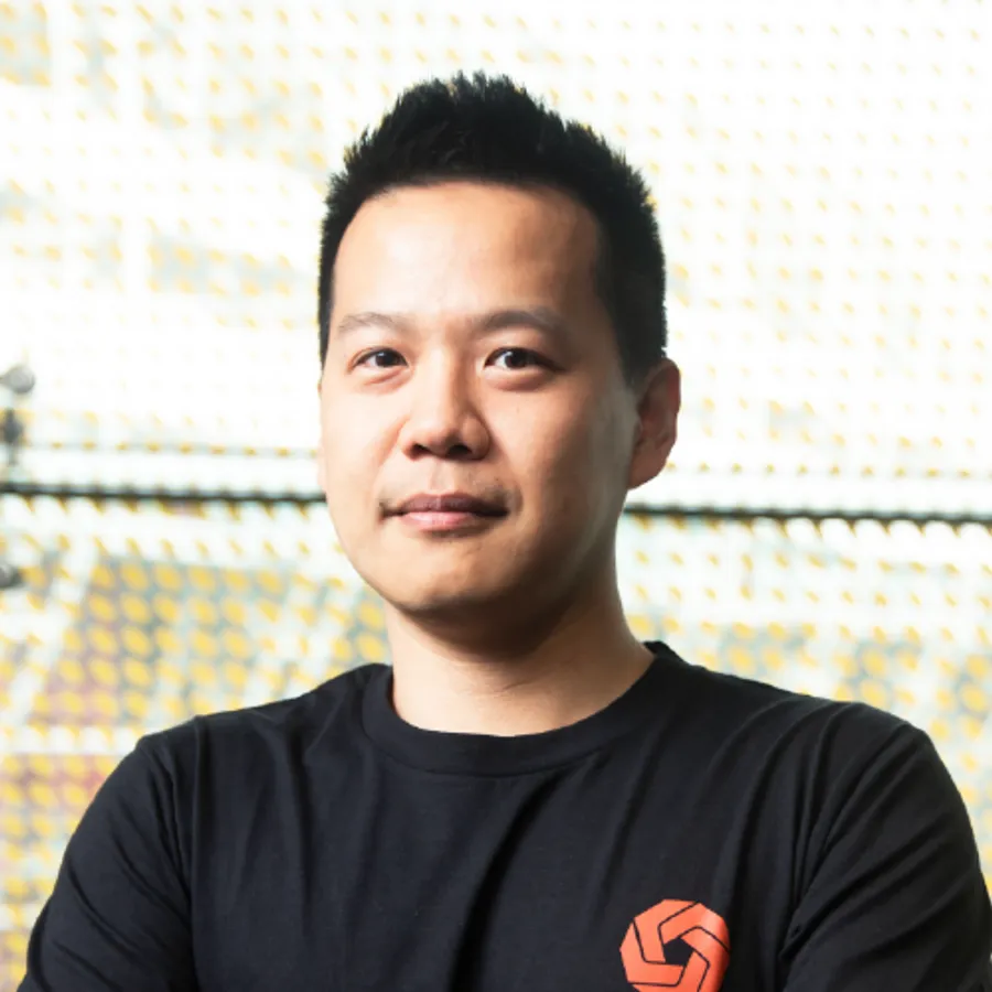 李培僑