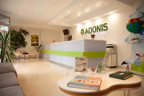 Adonisa2
