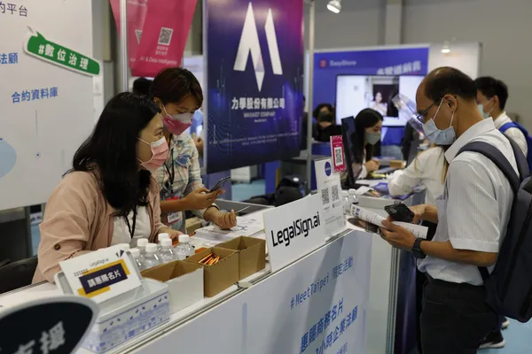 【Meet Taipei精選】只解決一件事情的AI更實際，3家新創如何擊破法律、醫療、物流痛點？ 