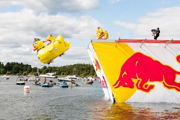 Redbull 飛行日