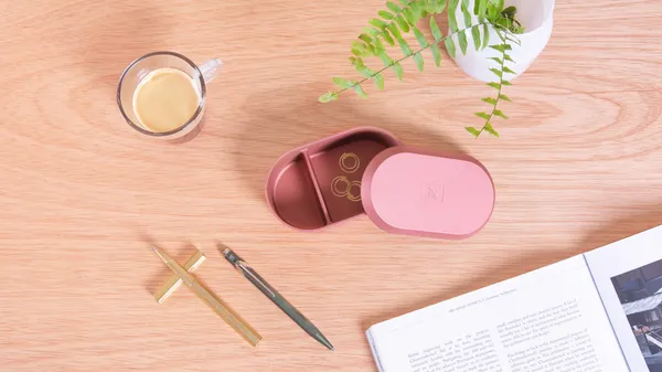 感受淬煉後的美好生活！Nespresso聯手物外YSTUDIO 將膠囊回收再生鋁材轉化為極簡設計精品，實現正向永續價值