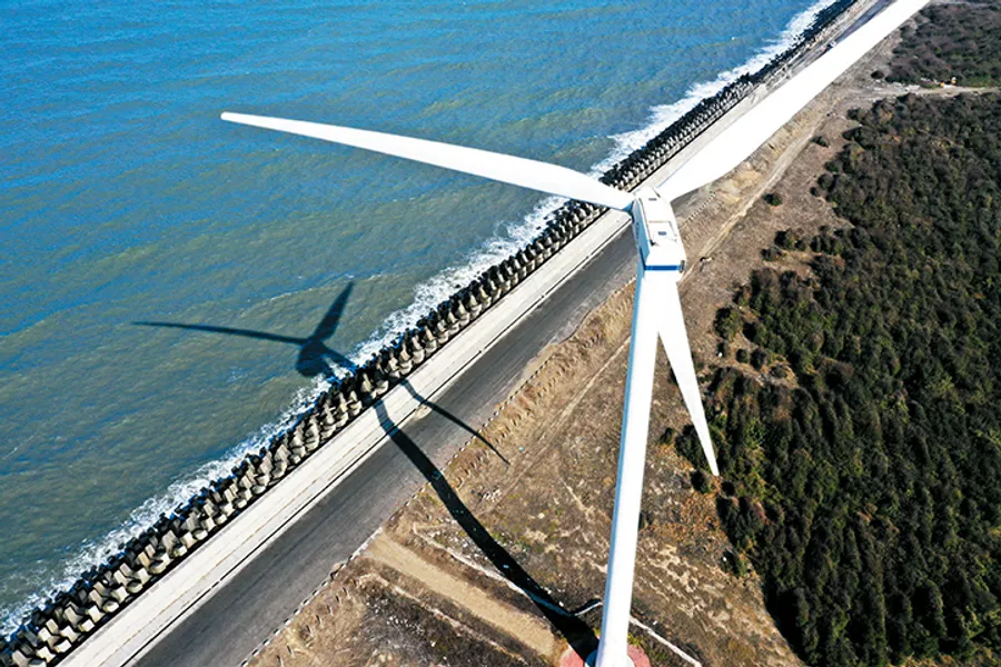 風光發電創新高！中午各地「好天氣」衝1085萬瓩，發電量超越10部核三機組