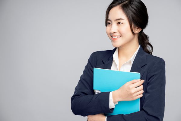  職場不是交朋友的地方！帶人 20 年，我最常送給離職者的 8 個建議