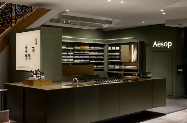 Aesop 高雄漢神百貨店裝照