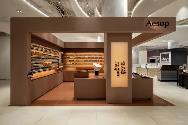 Aesop 高雄漢神巨蛋店店裝照