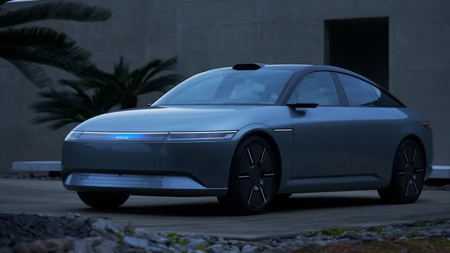 Sony、Honda攜手做的電動車亮相了！方向盤像賽車遊戲，還有哪些亮點？