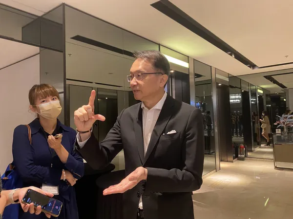 宏碁董事長陳俊聖