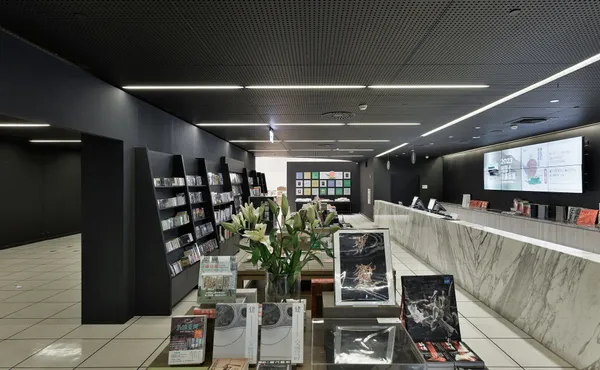 誠品書店進駐「高雄衛武營」