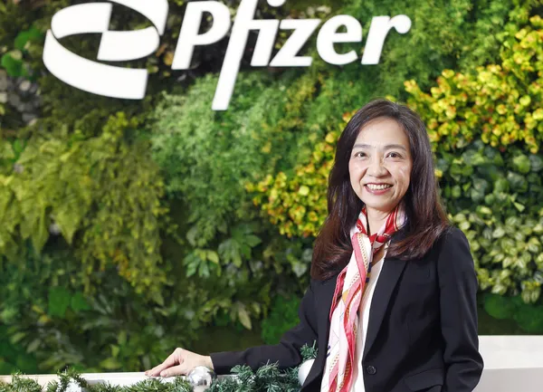 從藥學小白到輝瑞首位女總裁！職涯成功的背後，是連續十年做好這件事 