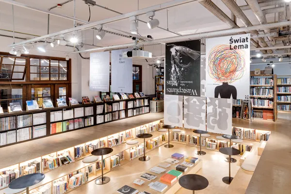 不只是圖書館-波蘭最美麗的書展.jpg