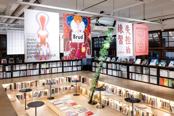 不只是圖書館-波蘭最美麗的書展.jpg