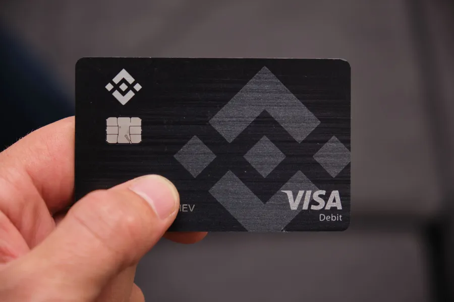 買東西也能賺幣！與MasterCard、Visa合推的「幣安卡」是什麼？