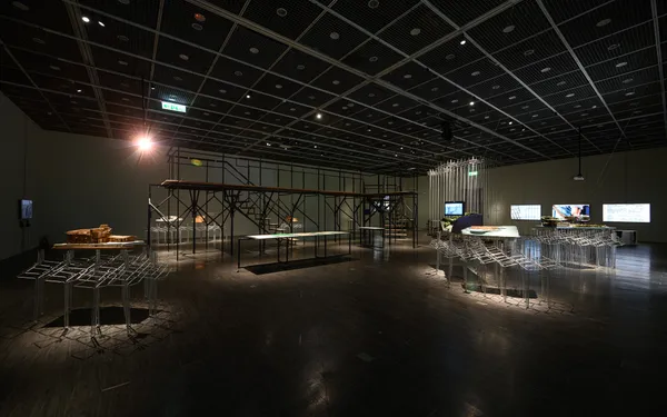 超出建築 —— 田中央＋七位藝術家聯展