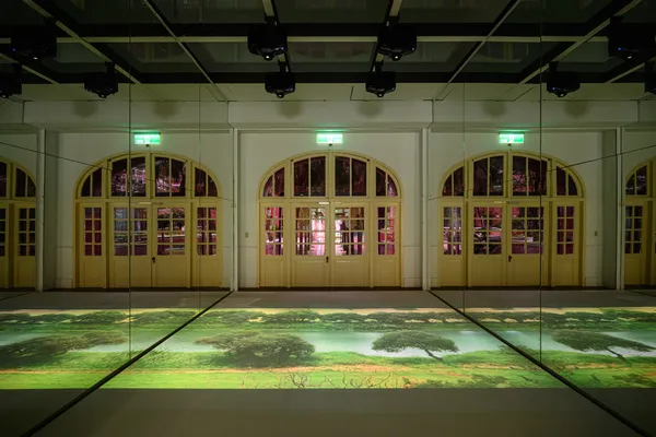 超出建築 —— 田中央＋七位藝術家聯展