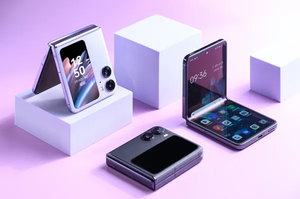 OPPO FIND N2 FLIP 摺疊機